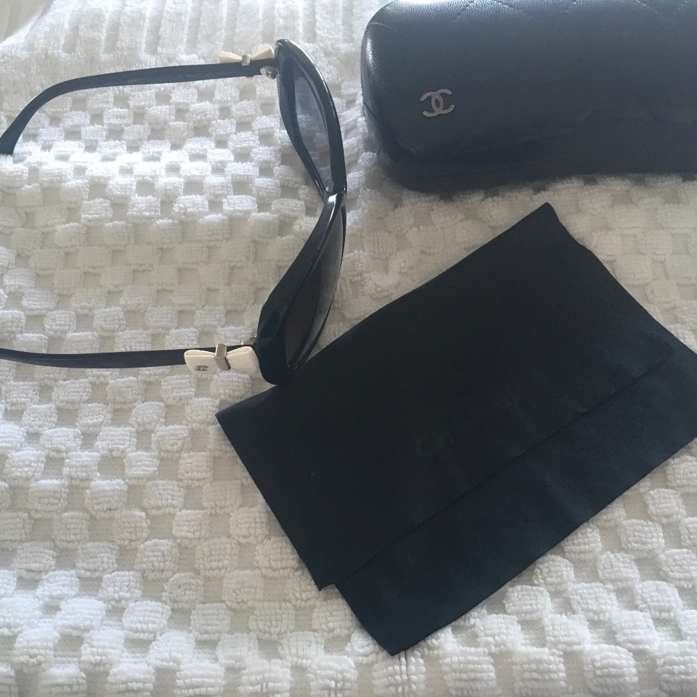 Chanel Sunglasses(SOLD)